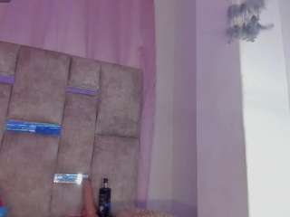 mia-royal camsoda stream image