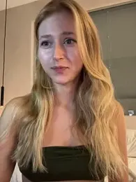 LunaRase stripchat stream image