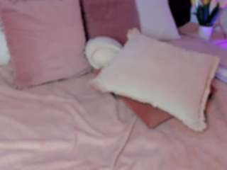 emyliesander camsoda stream image