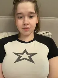 HornyGirlH stripchat stream image, 26.02.2026 04:30