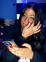 AmazonianMistress stripchat stream image