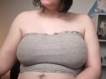 krystalsyxx chaturbate stream image, 02.03.2026 00:50