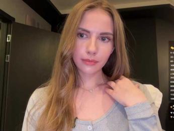 VikkiExtraCheese bongacams stream image