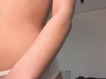 hoaarisa chaturbate stream image