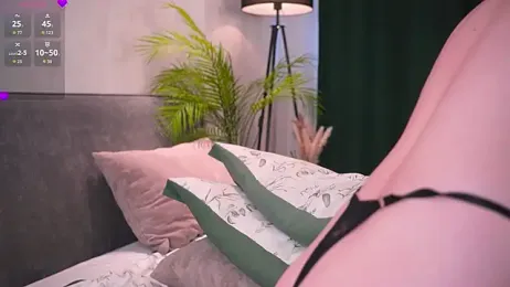 EdlaHewell stripchat stream image