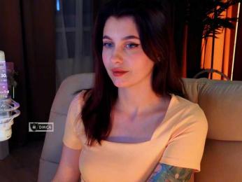 HoneyCherry bongacams stream image
