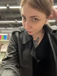 Sunny___Bunny stripchat stream image