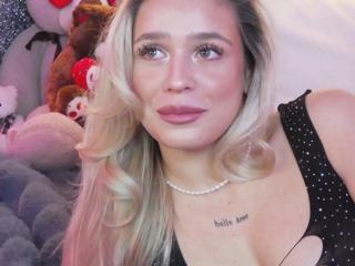 Maci Reynolds flirt4free stream image