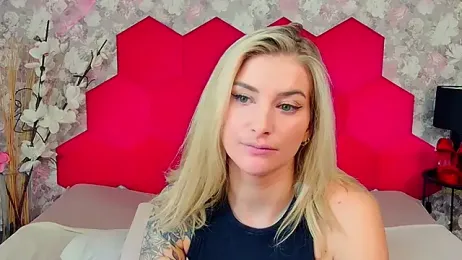 Lia_Benini stripchat stream image