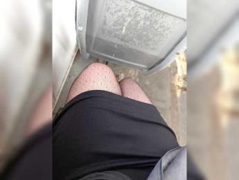 Angelia22 bongacams stream image