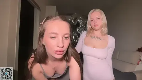 elloriah stripchat stream image