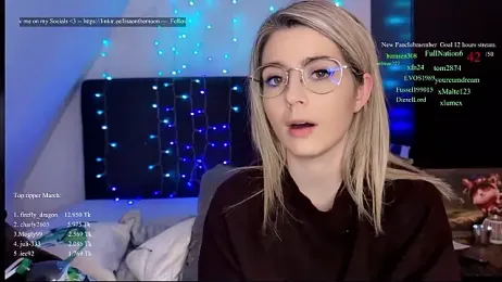 Lisaonthemoon stripchat stream image, 17.03.2026 20:40