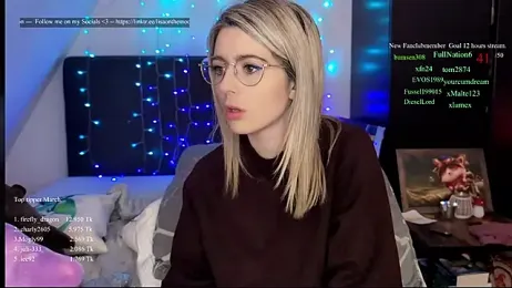 Lisaonthemoon stripchat stream image, 17.03.2026 20:40