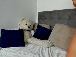 sophia-lopeez camsoda stream image