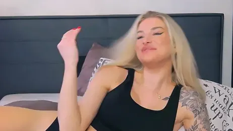 Lia_Benini stripchat stream image