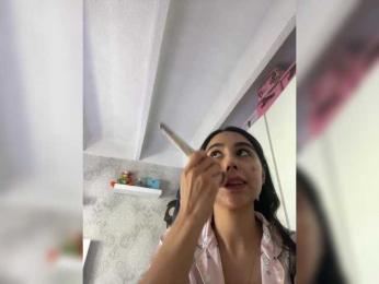 SallyeLeins bongacams stream image, 19.03.2026 14:00