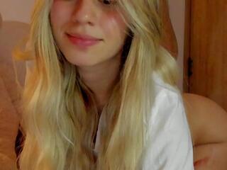 Amy Blondes flirt4free stream image, 21.03.2026 20:30