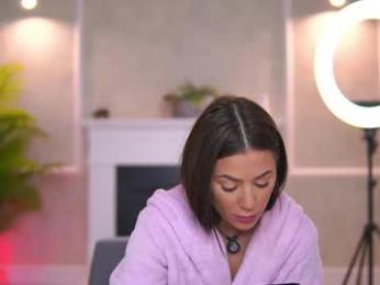 abbela_white chaturbate stream image, 24.03.2026 06:00
