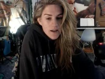 katiecutie_5 chaturbate stream image, 25.03.2026 03:50