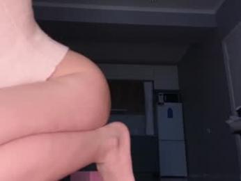ella_lee15 chaturbate stream image, 27.03.2026 03:00
