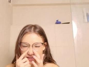 little_effy18_ chaturbate stream image, 28.03.2026 01:00