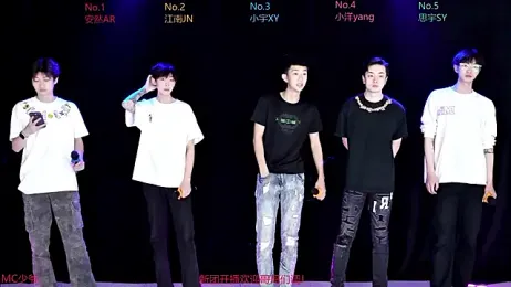 AOA-boy001 stripchat stream image