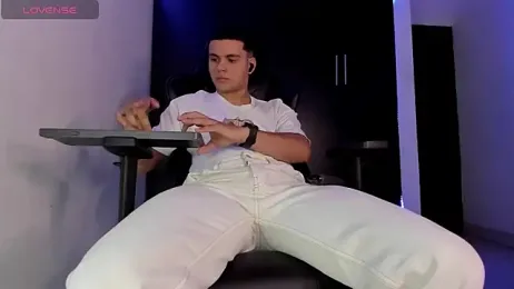 Liam_Mateo stripchat stream image, 30.03.2026 05:30