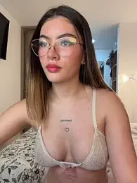 Your_Honeey stripchat stream image, 01.04.2026 00:20