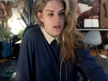 katiecutie_5 chaturbate stream image, 01.04.2026 03:50