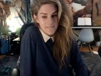 katiecutie_5 chaturbate stream image, 01.04.2026 03:50