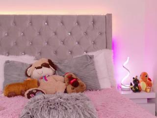 Julia Summers flirt4free stream image