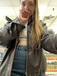 Sunny___Bunny stripchat stream image, 08.04.2026 13:00