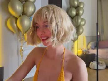 cutieeeeva chaturbate stream image