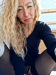 harleyejoker1 stripchat stream image