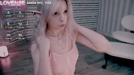 Careful_i_bite stripchat stream image, 11.04.2026 07:20