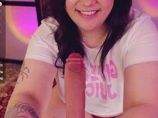 cherryladyexpansionist camsoda stream image