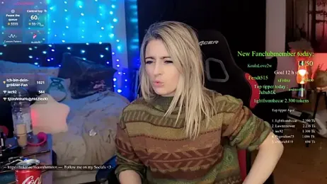 Lisaonthemoon stripchat stream image, 12.04.2026 14:40