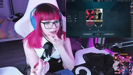 Yumi_Youkai stripchat stream image, 16.04.2026 12:30