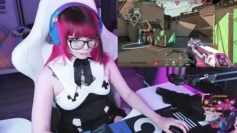 Yumi_Youkai stripchat stream image, 16.04.2026 12:30