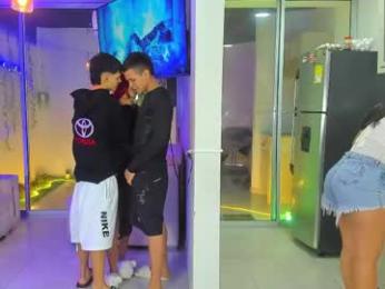 secrethause71605 chaturbate stream image