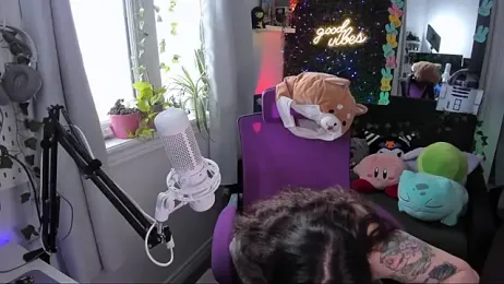 JennKenobi stripchat stream image, 17.04.2026 15:10