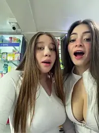 roouse stripchat stream image, 19.04.2026 00:40