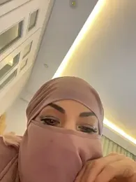 Amberonee31 stripchat stream image