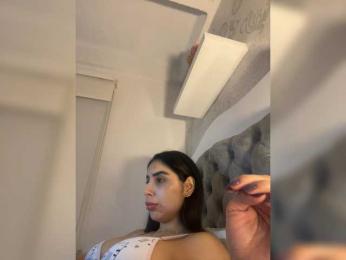 SallyeLeins bongacams stream image, 20.04.2026 03:20