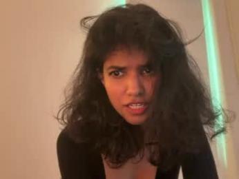 mriea_ chaturbate stream image, 20.04.2026 03:50