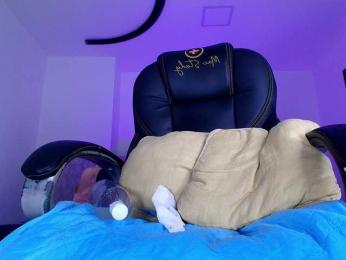 naomi-k bongacams stream image, 21.04.2026 03:10