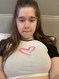 HornyGirlH stripchat stream image, 24.04.2026 03:40