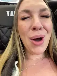 Sweet___Emily stripchat stream image, 27.04.2026 15:10