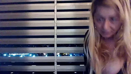 _karolynesyera_ stripchat stream image, 27.04.2026 21:10