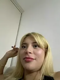 _Alicee_1 stripchat stream image, 29.04.2026 23:40